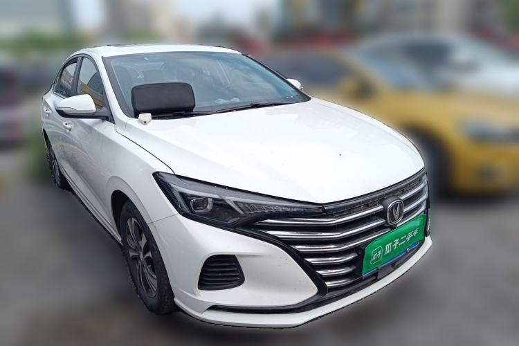 Used CHANGAN Eado 2022 PLUS 1.6L GDI Manual Luxury Model Front Right 45 Deg