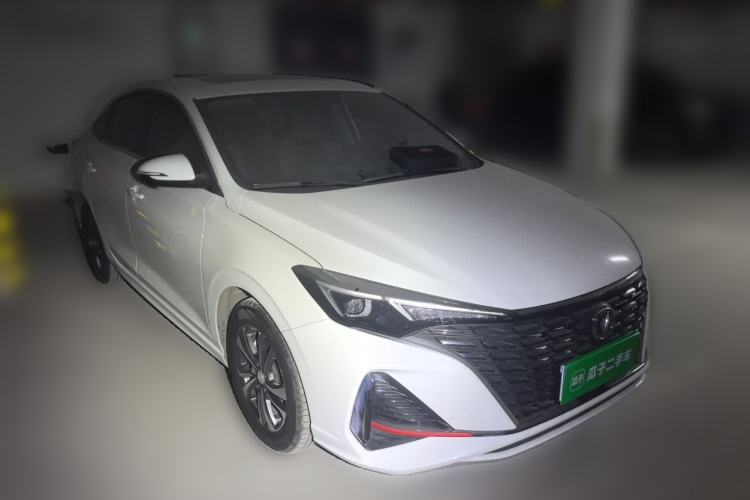 Used CHANGAN Eado 2022 PLUS Blue Whale NE 1.4T GDI DCT Prestige Edition Front Right 45 Deg