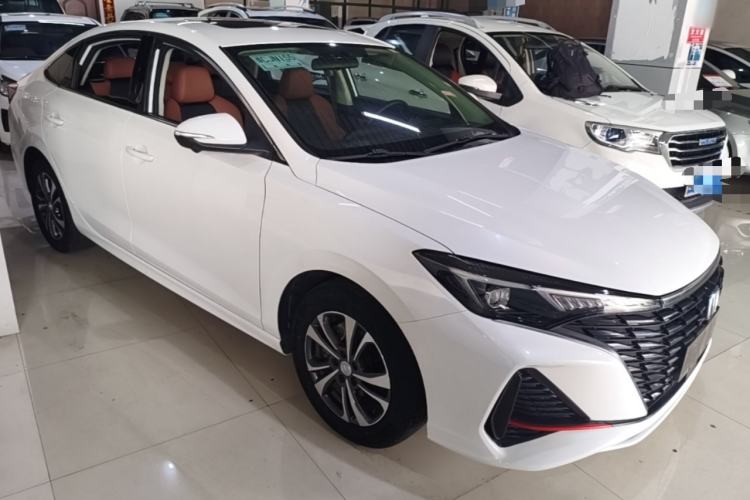 Used CHANGAN Eado 2022 PLUS Blue Whale NE 1.4T GDI DCT Prestige Edition Front Right 45 Deg
