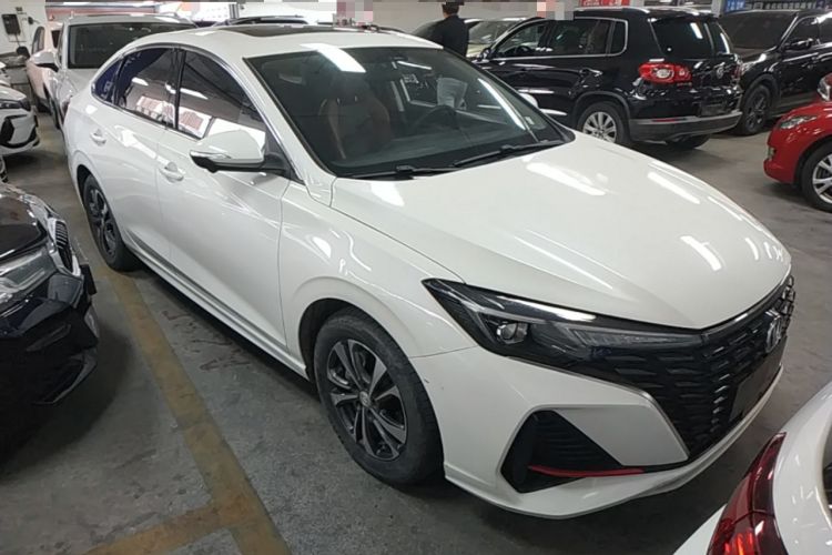 Used CHANGAN Eado 2022 PLUS Blue Whale NE 1.4T GDI DCT Prestige Edition Front Right 45 Deg
