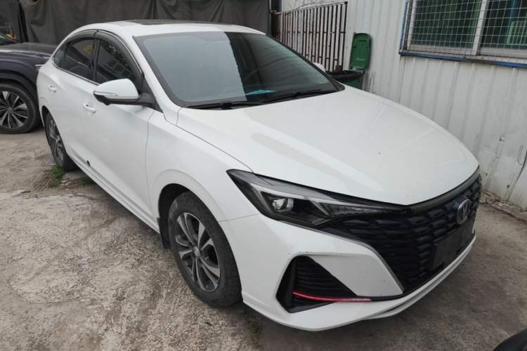 Used CHANGAN Eado 2022 PLUS Blue Whale NE 1.4T GDI DCT Prestige Edition Front Right 45 Deg