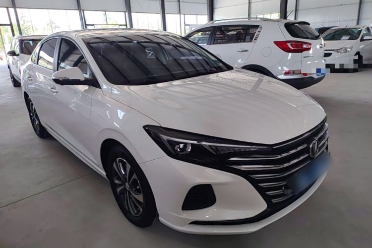 Used CHANGAN Eado 2022 PLUS 1.6L GDI CVT Luxury Model Front Right 45 Deg