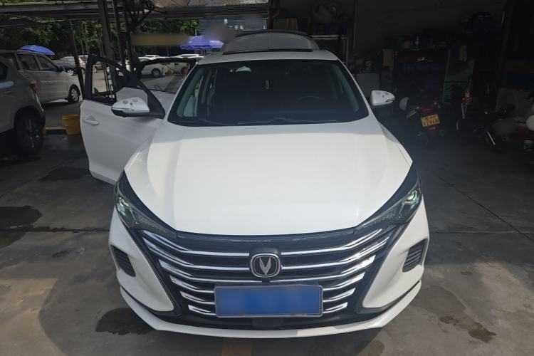 Used CHANGAN Eado 2022 PLUS 1.6L GDI CVT Luxury Model Front
