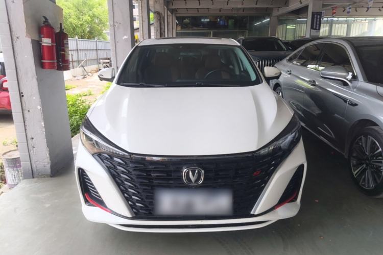 Used CHANGAN Eado 2022 PLUS Blue Whale NE 1.4T GDI DCT Prestige Edition Front