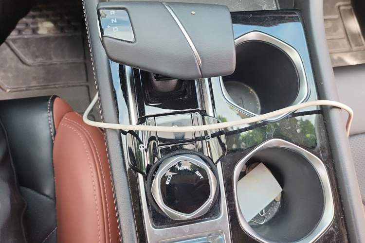 Used CHANGAN Eado 2022 PLUS Blue Whale NE 1.4T GDI DCT Prestige Edition Gear Lever