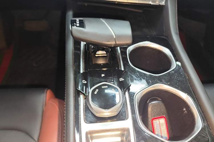 Used CHANGAN Eado 2022 PLUS Blue Whale NE 1.4T GDI DCT Prestige Edition Gear Lever