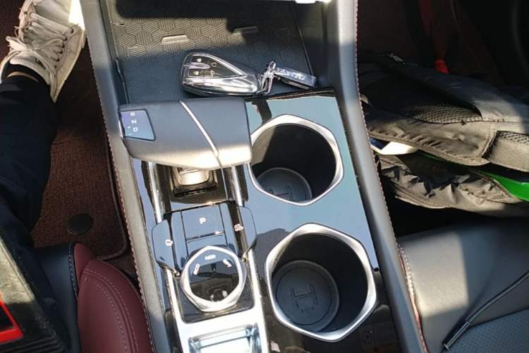 Used CHANGAN Eado 2022 PLUS Blue Whale NE 1.4T GDI DCT Flagship Edition Gear Lever