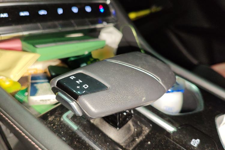 Used CHANGAN Eado 2022 PLUS Blue Whale NE 1.4T GDI DCT Flagship Edition Gear Lever