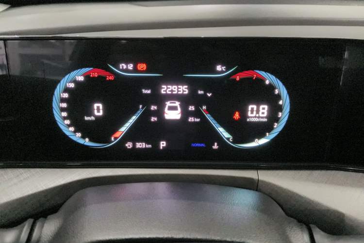 Used CHANGAN Eado 2022 PLUS Blue Whale NE 1.4T GDI DCT Prestige Edition Instrument Cluster