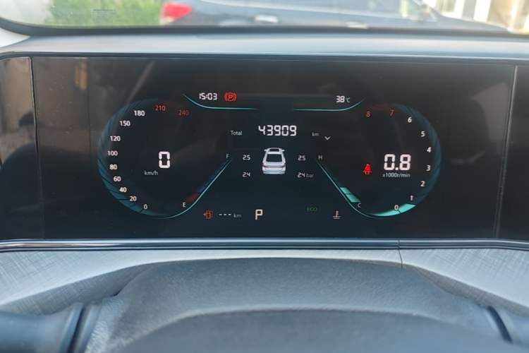 Used CHANGAN Eado 2022 PLUS Blue Whale NE 1.4T GDI DCT Prestige Edition Instrument Cluster