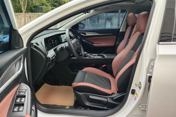 Used CHANGAN Eado 2022 PLUS Blue Whale NE 1.4T GDI DCT Prestige Edition Interior 1