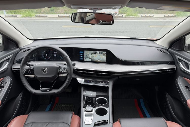 Used CHANGAN Eado 2022 PLUS Blue Whale NE 1.4T GDI DCT Prestige Edition Interior 1