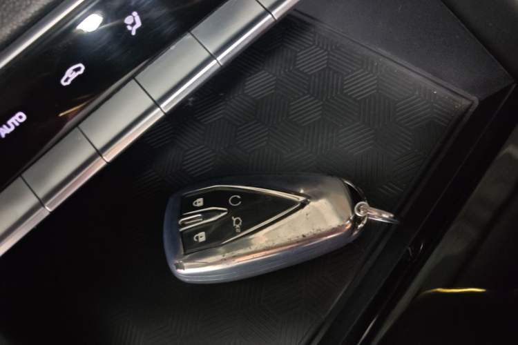 Used CHANGAN Eado 2022 PLUS Blue Whale NE 1.4T GDI DCT Prestige Edition Interior 1