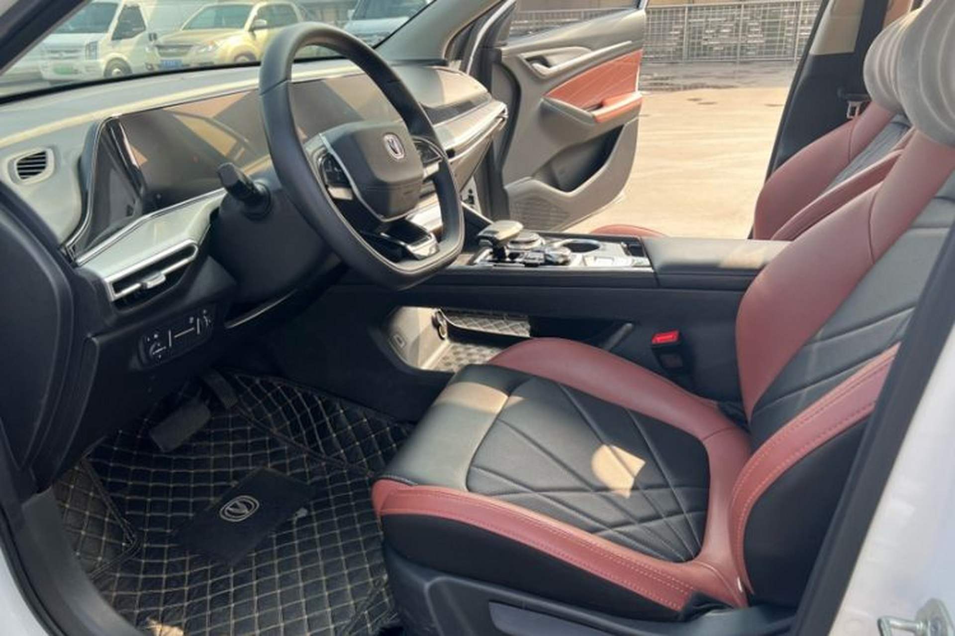 Used CHANGAN Eado 2022 PLUS Blue Whale NE 1.4T GDI DCT Prestige Edition Interior 10