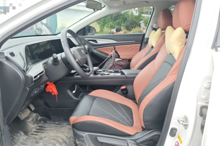 Used CHANGAN Eado 2022 PLUS Blue Whale NE 1.4T GDI DCT Prestige Edition Interior 2