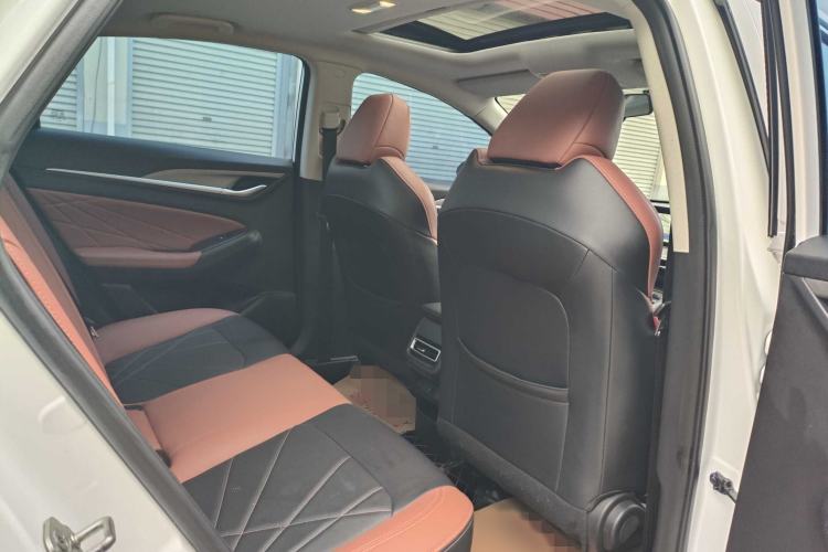 Used CHANGAN Eado 2022 PLUS Blue Whale NE 1.4T GDI DCT Prestige Edition Interior 3