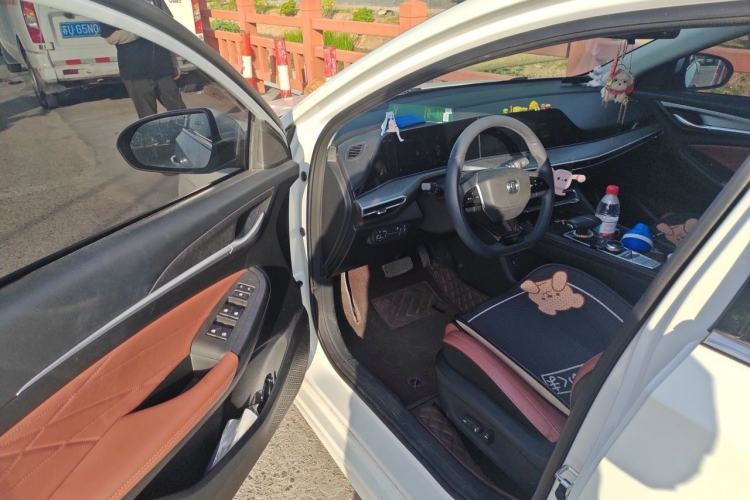 Used CHANGAN Eado 2022 PLUS Blue Whale NE 1.4T GDI DCT Flagship Edition Interior 3