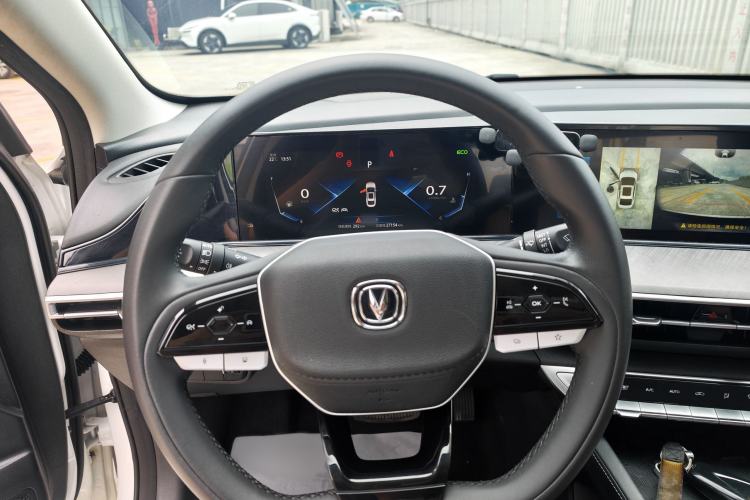 Used CHANGAN Eado 2022 PLUS Blue Whale NE 1.4T GDI DCT Flagship Edition Interior 3