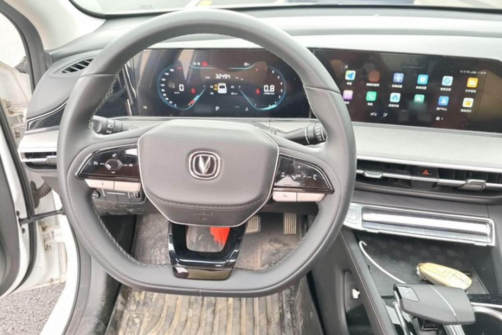 Used CHANGAN Eado 2022 PLUS Blue Whale NE 1.4T GDI DCT Prestige Edition Interior 4