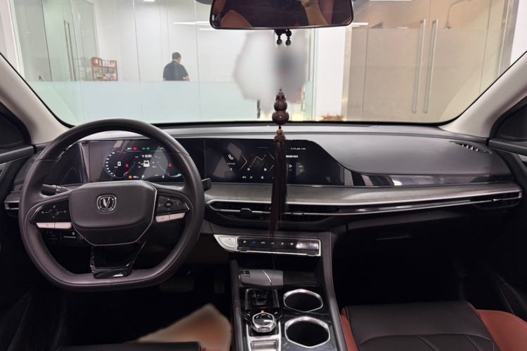 Used CHANGAN Eado 2022 PLUS Blue Whale NE 1.4T GDI DCT Prestige Edition Interior 8