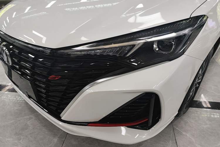 Used CHANGAN Eado 2022 PLUS Blue Whale NE 1.4T GDI DCT Prestige Edition Left Front Headlight