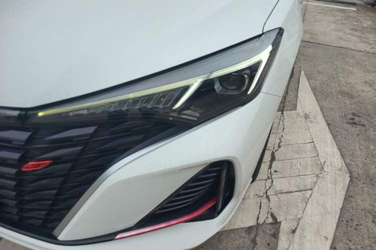 Used CHANGAN Eado 2022 PLUS Blue Whale NE 1.4T GDI DCT Flagship Edition Left Front Headlight