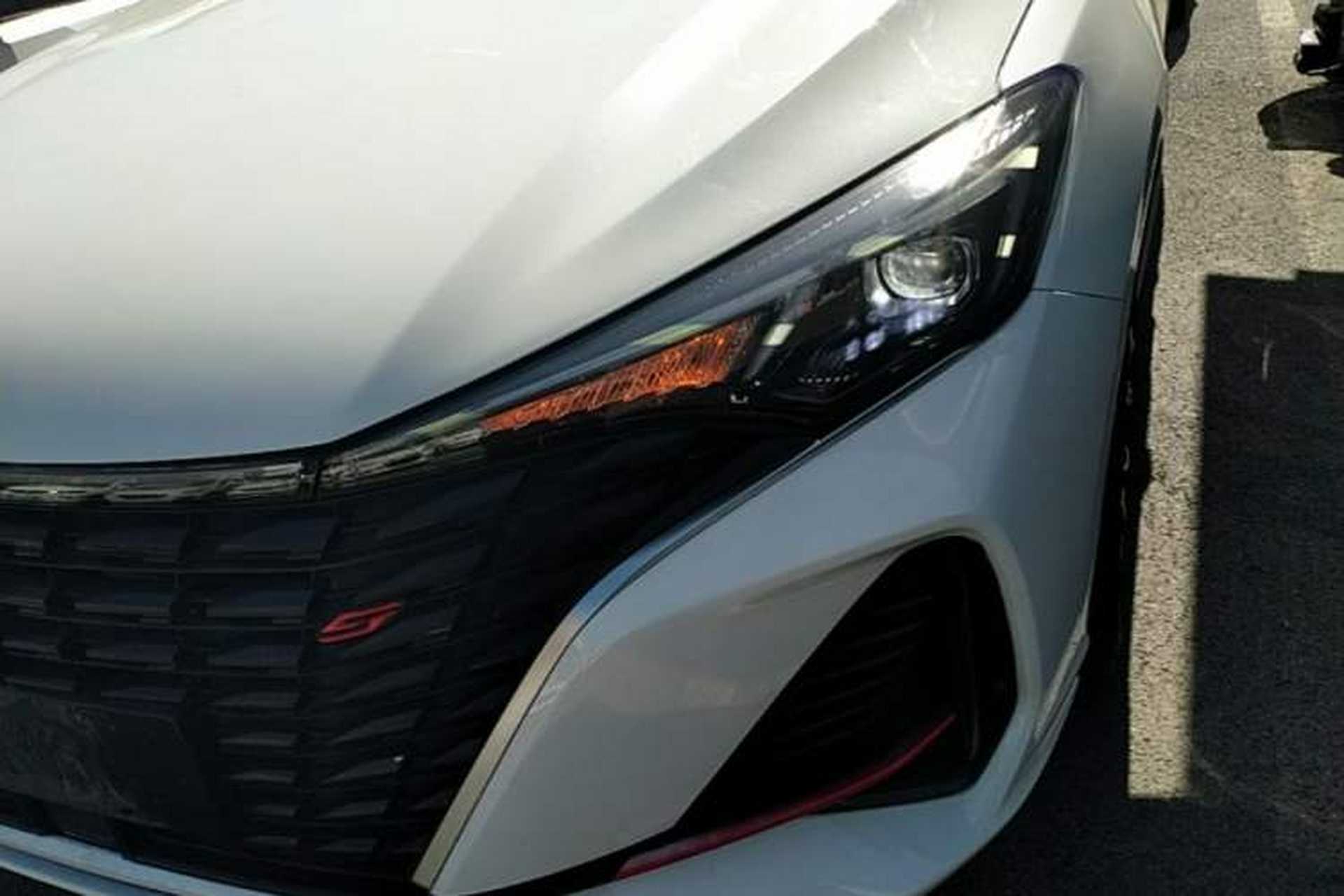 Used CHANGAN Eado 2022 PLUS Blue Whale NE 1.4T GDI DCT Flagship Edition Left Front Headlight