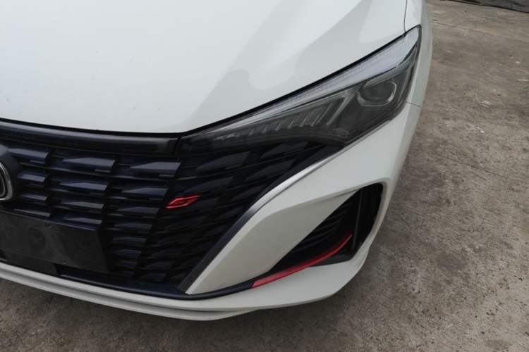 Used CHANGAN Eado 2022 PLUS Blue Whale NE 1.4T GDI DCT Prestige Edition Left Front Headlight
