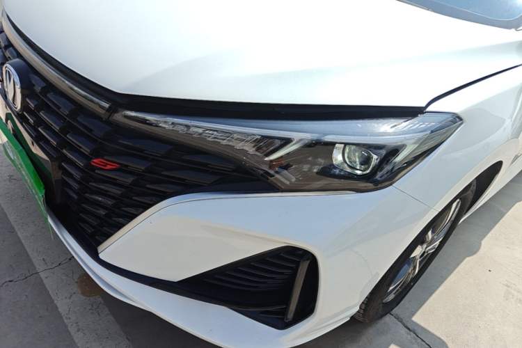 Used CHANGAN Eado 2022 PLUS Blue Whale NE 1.4T GDI DCT Prestige Edition Left Front Headlight