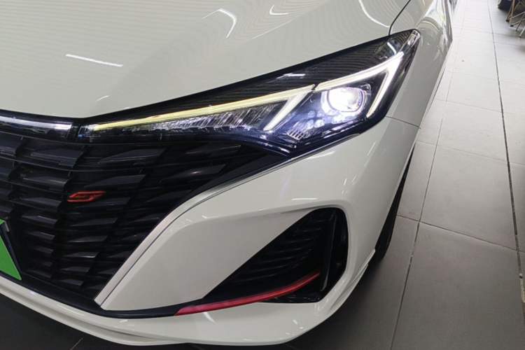 Used CHANGAN Eado 2022 PLUS Blue Whale NE 1.4T GDI DCT Prestige Edition Left Front Headlight