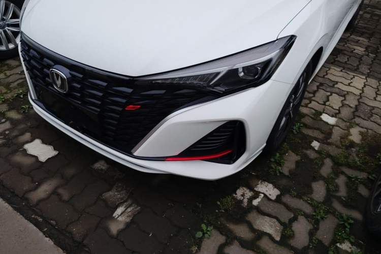 Used CHANGAN Eado 2022 PLUS Blue Whale NE 1.4T GDI DCT Prestige Edition Left Front Headlight