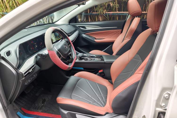 Used CHANGAN Eado 2022 PLUS Blue Whale NE 1.4T GDI DCT Prestige Edition Left Front Seat