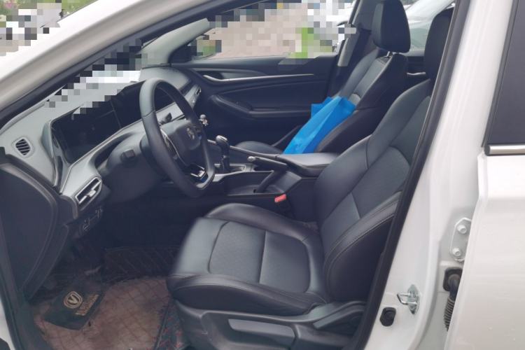 Used CHANGAN Eado 2022 PLUS 1.6L GDI Manual Luxury Model Left Front Seat