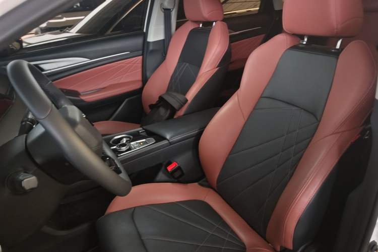 Used CHANGAN Eado 2022 PLUS Blue Whale NE 1.4T GDI DCT Prestige Edition Left Front Seat