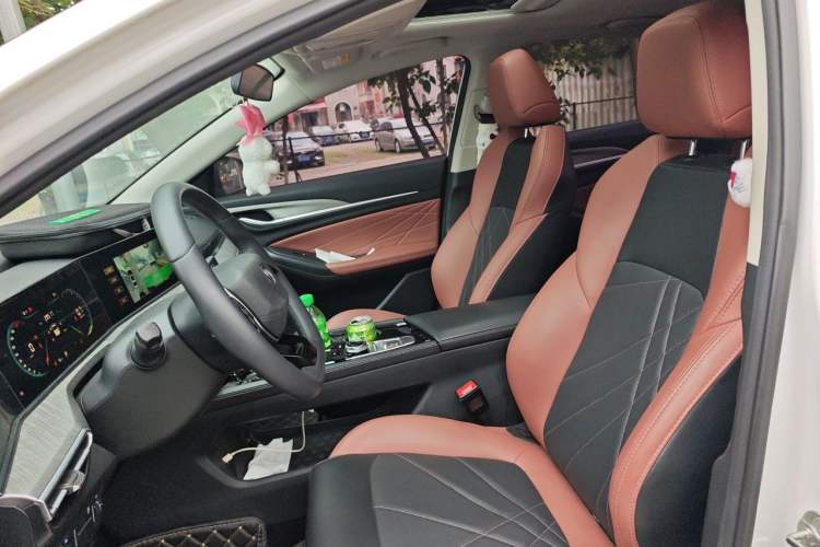 Used CHANGAN Eado 2022 PLUS Blue Whale NE 1.4T GDI DCT Prestige Edition Left Front Seat