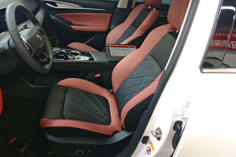 Used CHANGAN Eado 2022 PLUS Blue Whale NE 1.4T GDI DCT Flagship Edition Left Front Seat