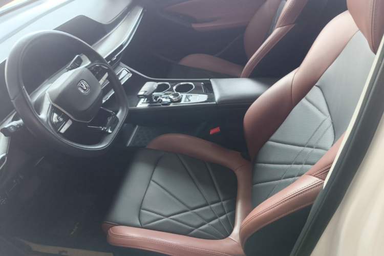 Used CHANGAN Eado 2022 PLUS Blue Whale NE 1.4T GDI DCT Prestige Edition Left Front Seat