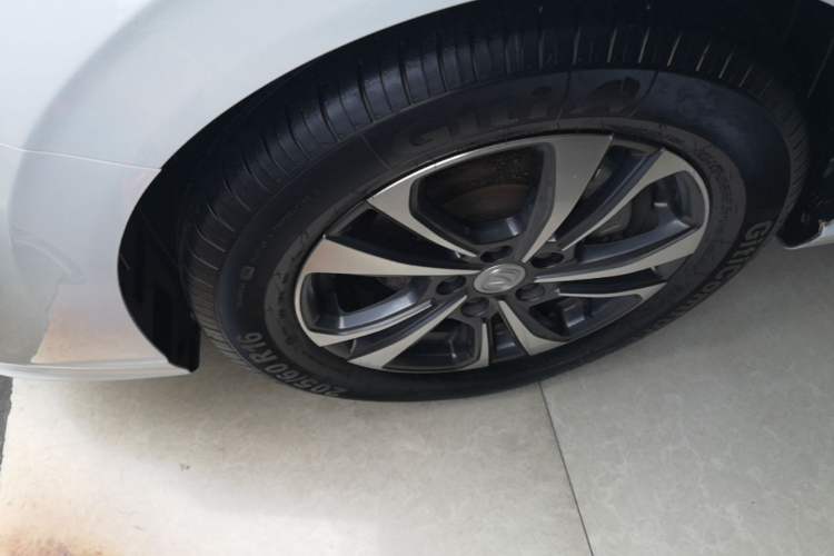 Used CHANGAN Eado 2022 PLUS Blue Whale NE 1.4T GDI DCT Prestige Edition Left Front Wheel Hub