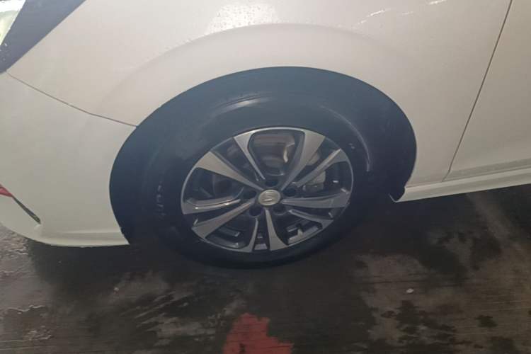 Used CHANGAN Eado 2022 PLUS Blue Whale NE 1.4T GDI DCT Prestige Edition Left Front Wheel Hub