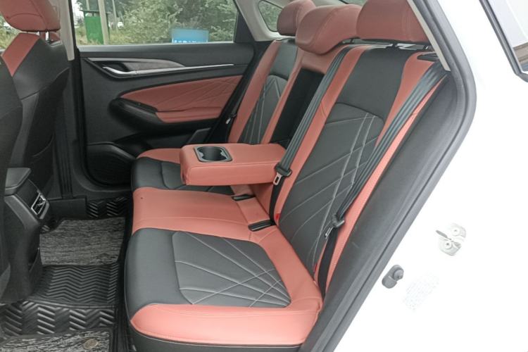 Used CHANGAN Eado 2022 PLUS Blue Whale NE 1.4T GDI DCT Flagship Edition Left Rear Seat