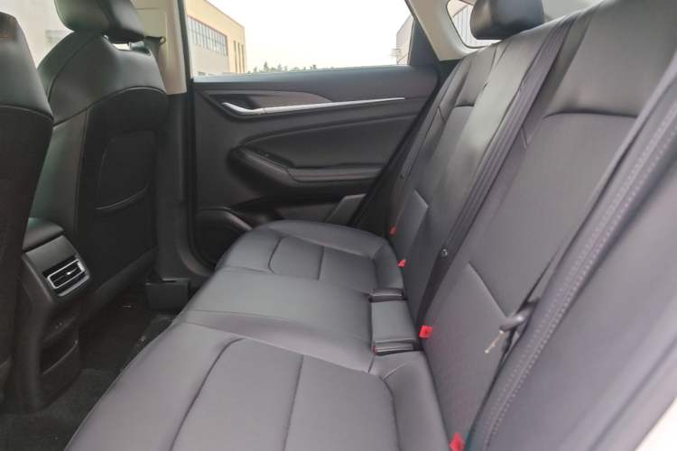 Used CHANGAN Eado 2022 PLUS 1.6L GDI CVT Luxury Model Left Rear Seat