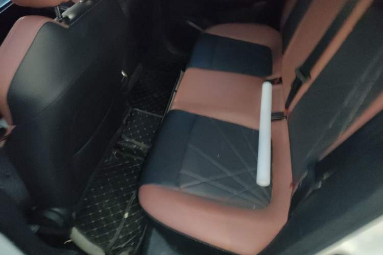 Used CHANGAN Eado 2022 PLUS Blue Whale NE 1.4T GDI DCT Prestige Edition Left Rear Seat