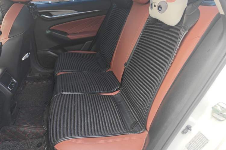 Used CHANGAN Eado 2022 PLUS Blue Whale NE 1.4T GDI DCT Prestige Edition Left Rear Seat