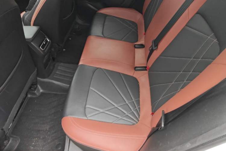 Used CHANGAN Eado 2022 PLUS Blue Whale NE 1.4T GDI DCT Prestige Edition Left Rear Seat