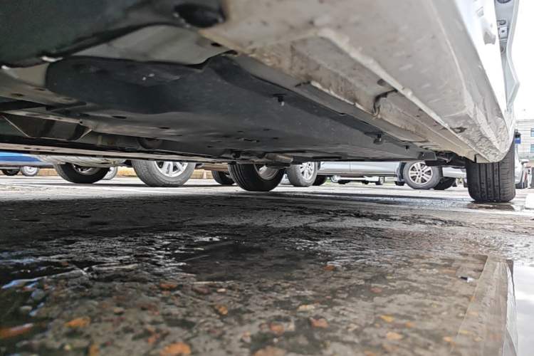 Used CHANGAN Eado 2022 PLUS 1.6L GDI Manual Elite Model Left Side Sill