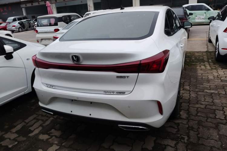 Used CHANGAN Eado 2022 PLUS Blue Whale NE 1.4T GDI DCT Prestige Edition Rear