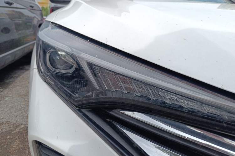 Used CHANGAN Eado 2022 PLUS 1.6L GDI Manual Luxury Model Right Front Headlight