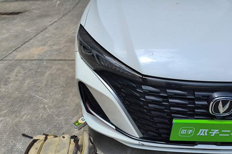 Used CHANGAN Eado 2022 PLUS Blue Whale NE 1.4T GDI DCT Flagship Edition Right Front Headlight