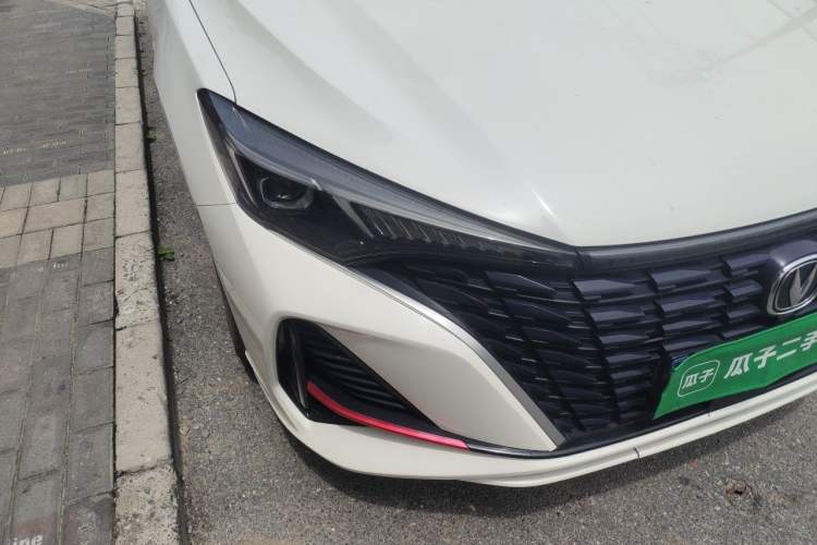 Used CHANGAN Eado 2022 PLUS Blue Whale NE 1.4T GDI DCT Prestige Edition Right Front Headlight