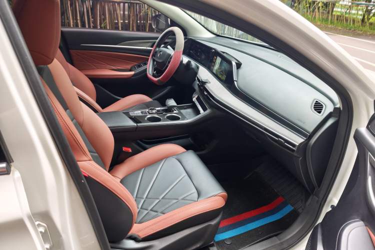 Used CHANGAN Eado 2022 PLUS Blue Whale NE 1.4T GDI DCT Prestige Edition Right Front Seat